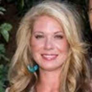 Meet your Posher, Steph